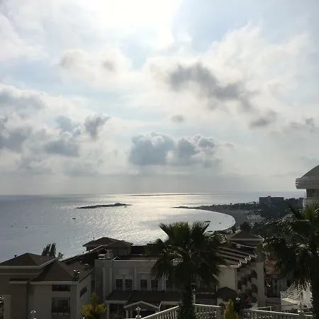 Lovely Three Bedroom House Near A White Sandy Beach Дом отдыха *